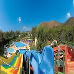 Hotel & 5*