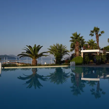 Hotel & 5*