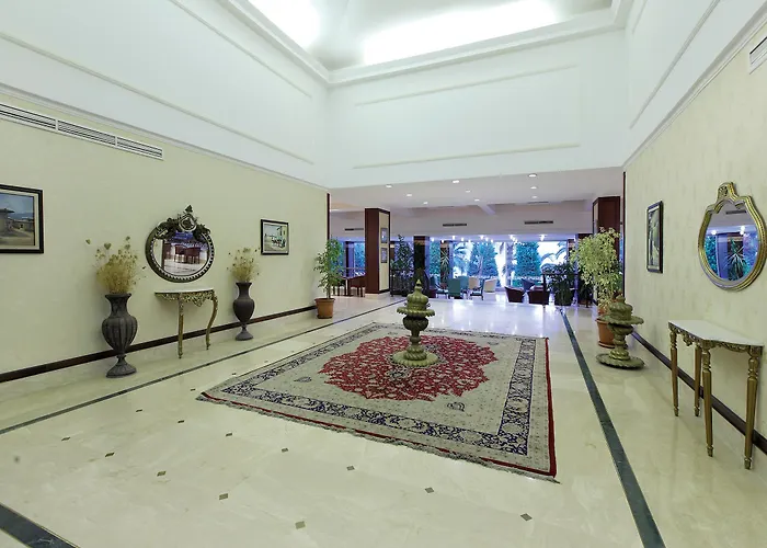 & Hotel