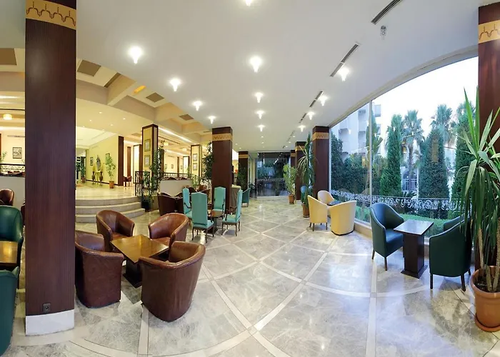 & Hotel 5*