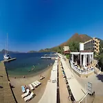 & Отель 5*