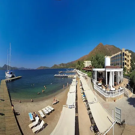 & Hotel 5*